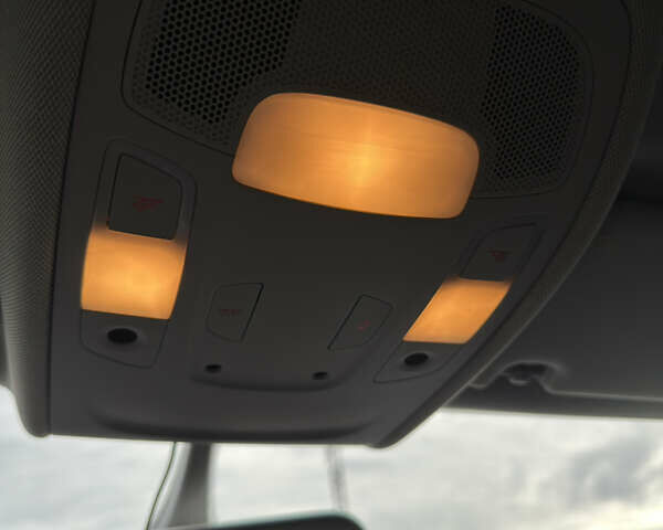 Белый Ауди А6, объемом двигателя 1.97 л и пробегом 240 тыс. км за 14000 $, фото 40 на Automoto.ua