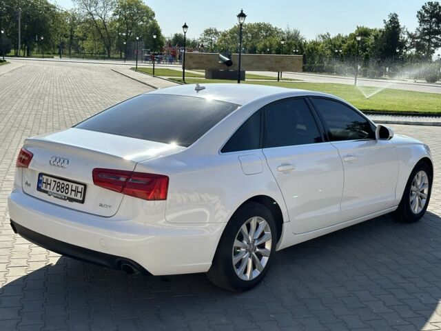 Белый Ауди А6, объемом двигателя 2 л и пробегом 254 тыс. км за 15900 $, фото 5 на Automoto.ua