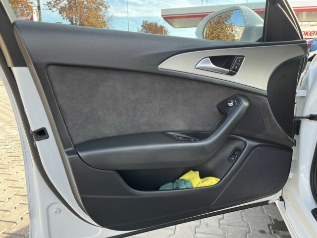 Белый Ауди А6, объемом двигателя 2 л и пробегом 240 тыс. км за 15900 $, фото 7 на Automoto.ua