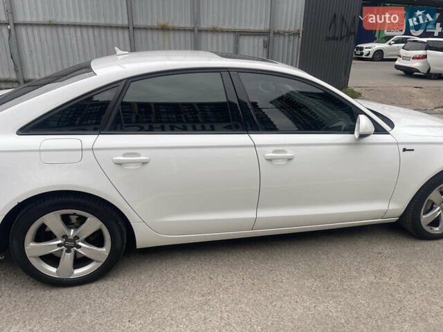 Білий Ауді А6, об'ємом двигуна 3 л та пробігом 225 тис. км за 11500 $, фото 12 на Automoto.ua