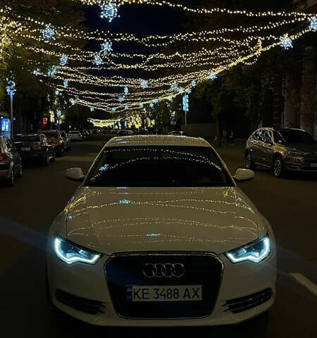 Білий Ауді А6, об'ємом двигуна 1.97 л та пробігом 240 тис. км за 16000 $, фото 18 на Automoto.ua