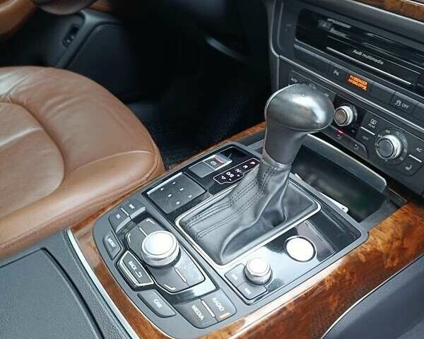 Білий Ауді А6, об'ємом двигуна 2 л та пробігом 180 тис. км за 14500 $, фото 17 на Automoto.ua