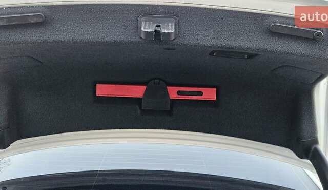 Білий Ауді А6, об'ємом двигуна 2.77 л та пробігом 237 тис. км за 11350 $, фото 47 на Automoto.ua