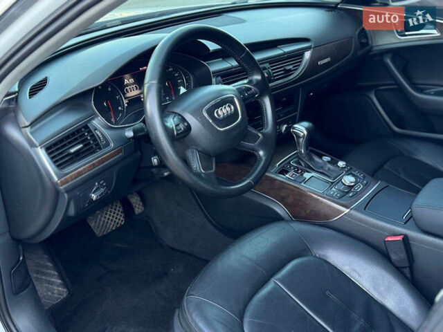 Белый Ауди А6, объемом двигателя 1.98 л и пробегом 192 тыс. км за 10999 $, фото 11 на Automoto.ua