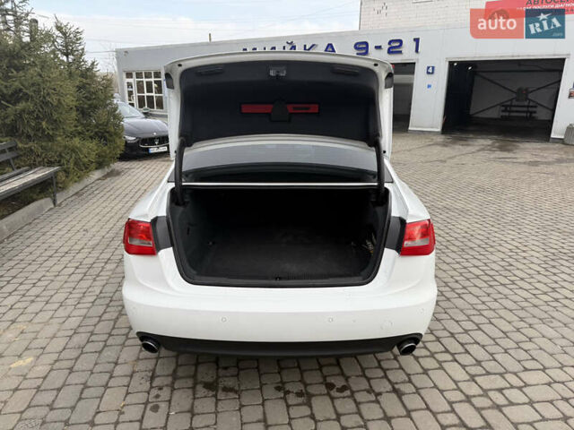 Білий Ауді А6, об'ємом двигуна 2.77 л та пробігом 270 тис. км за 12500 $, фото 3 на Automoto.ua