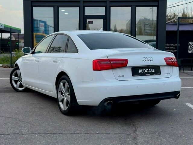 Белый Ауди А6, объемом двигателя 2 л и пробегом 270 тыс. км за 12999 $, фото 4 на Automoto.ua