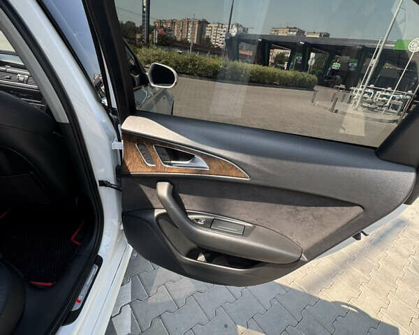 Белый Ауди А6, объемом двигателя 2.77 л и пробегом 193 тыс. км за 11900 $, фото 28 на Automoto.ua