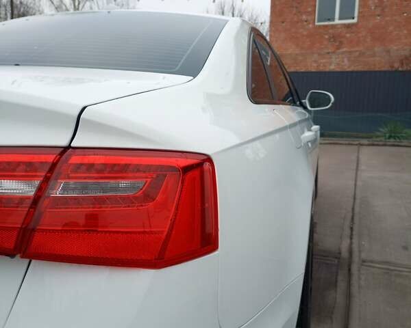 Белый Ауди А6, объемом двигателя 3 л и пробегом 199 тыс. км за 14500 $, фото 8 на Automoto.ua