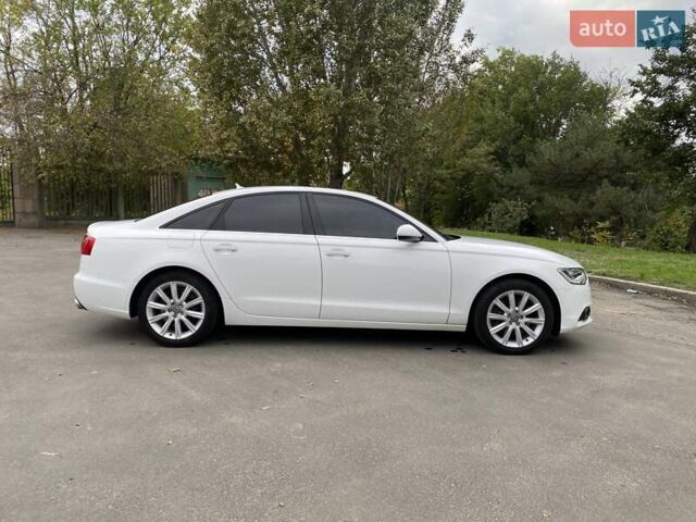 Ауди А6 2013 в Николаеве на Automoto.ua Белый Ауди А6, объемом двигателя 3 л и пробегом 134 тыс. км за 18000 $, фото 8 на Automoto.ua