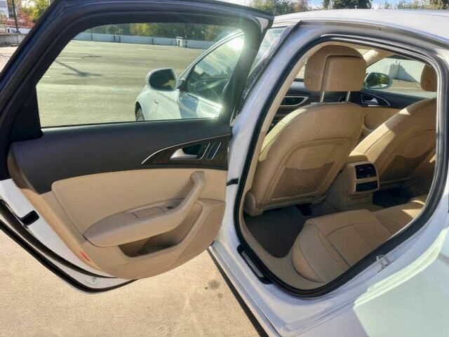 Белый Ауди А6, объемом двигателя 3 л и пробегом 80 тыс. км за 5300 $, фото 8 на Automoto.ua