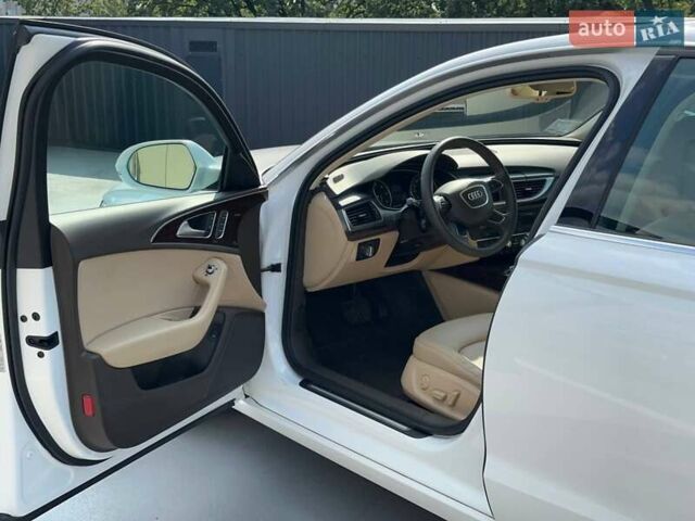 Белый Ауди А6, объемом двигателя 2.8 л и пробегом 108 тыс. км за 18000 $, фото 2 на Automoto.ua