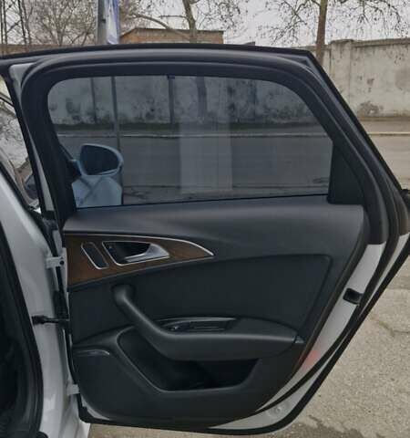 Білий Ауді А6, об'ємом двигуна 3 л та пробігом 180 тис. км за 13200 $, фото 27 на Automoto.ua