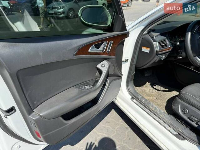 Белый Ауди А6, объемом двигателя 3 л и пробегом 188 тыс. км за 12400 $, фото 19 на Automoto.ua