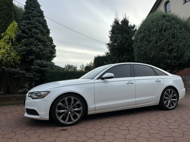 Белый Ауди А6, объемом двигателя 2 л и пробегом 200 тыс. км за 11300 $, фото 1 на Automoto.ua