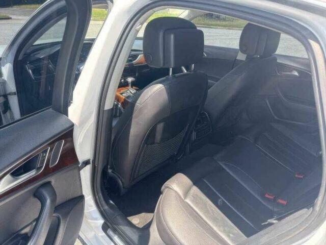 Белый Ауди А6, объемом двигателя 2 л и пробегом 129 тыс. км за 3400 $, фото 14 на Automoto.ua