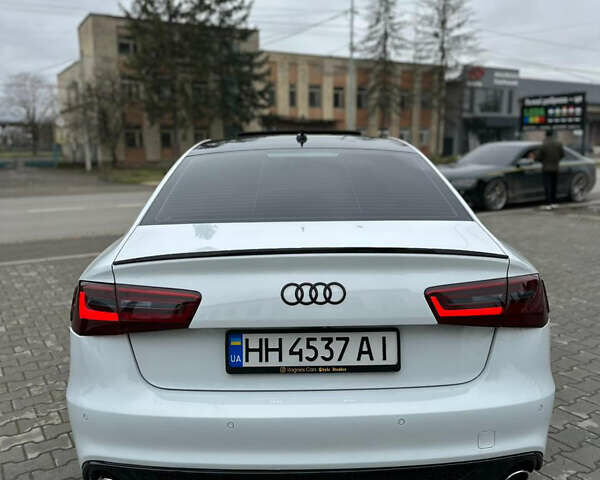 Білий Ауді А6, об'ємом двигуна 3 л та пробігом 186 тис. км за 14500 $, фото 3 на Automoto.ua