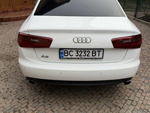 Белый Ауди А6, объемом двигателя 2 л и пробегом 210 тыс. км за 14000 $, фото 4 на Automoto.ua