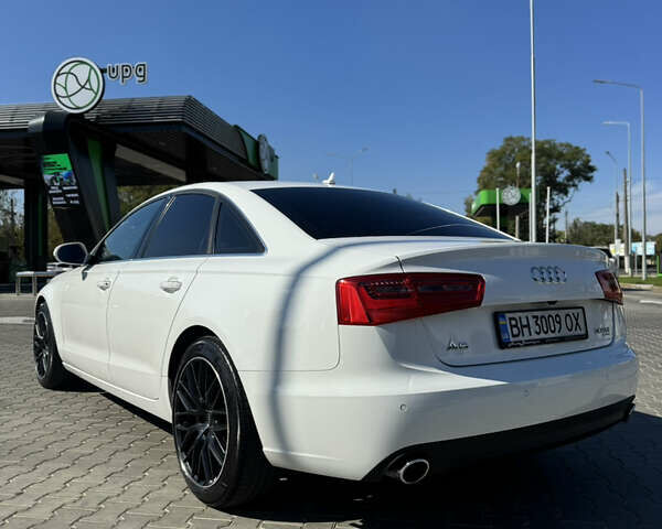 Белый Ауди А6, объемом двигателя 3 л и пробегом 196 тыс. км за 16700 $, фото 1 на Automoto.ua
