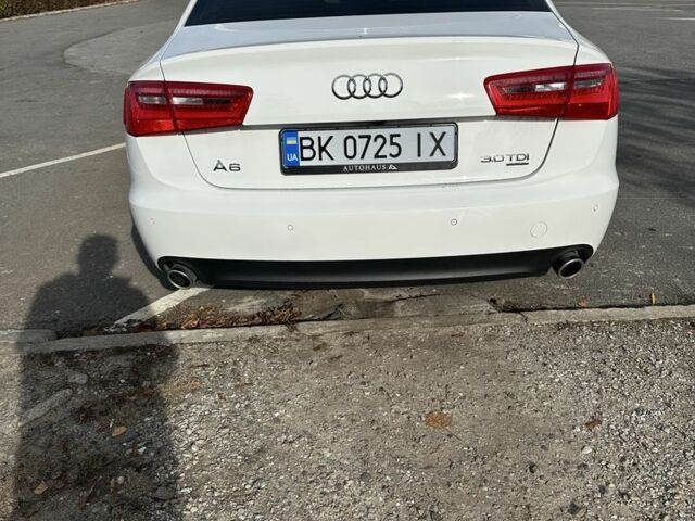 Білий Ауді А6, об'ємом двигуна 3 л та пробігом 142 тис. км за 15500 $, фото 7 на Automoto.ua