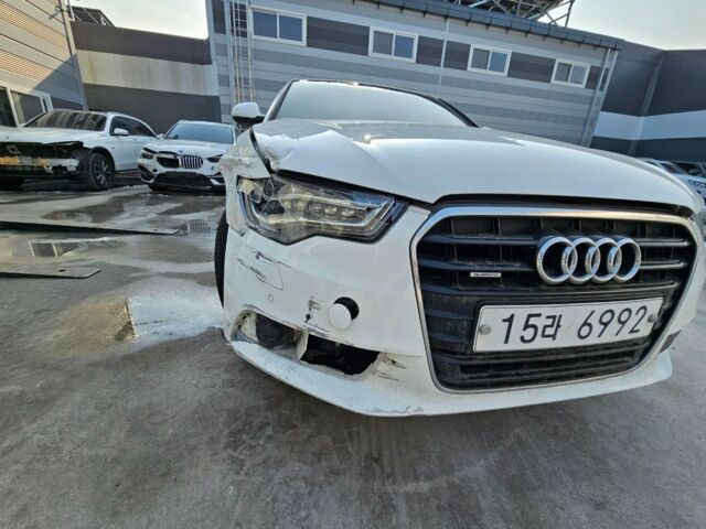 Білий Ауді А6, об'ємом двигуна 3 л та пробігом 188 тис. км за 12900 $, фото 10 на Automoto.ua