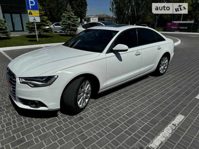 Белый Ауди А6, объемом двигателя 3 л и пробегом 123 тыс. км за 19000 $, фото 6 на Automoto.ua