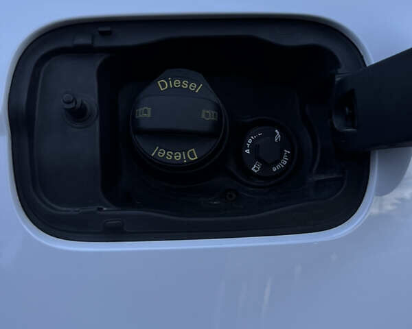 Белый Ауди А6, объемом двигателя 3 л и пробегом 198 тыс. км за 17800 $, фото 12 на Automoto.ua