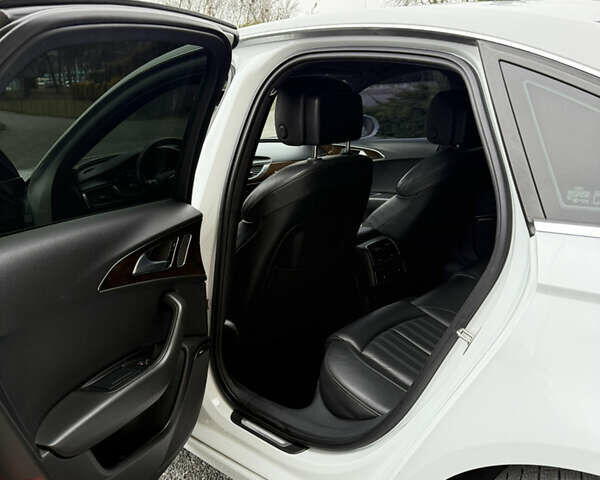 Білий Ауді А6, об'ємом двигуна 2 л та пробігом 233 тис. км за 11700 $, фото 29 на Automoto.ua