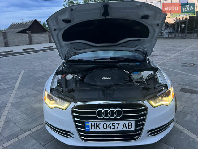 Белый Ауди А6, объемом двигателя 3 л и пробегом 198 тыс. км за 17800 $, фото 3 на Automoto.ua