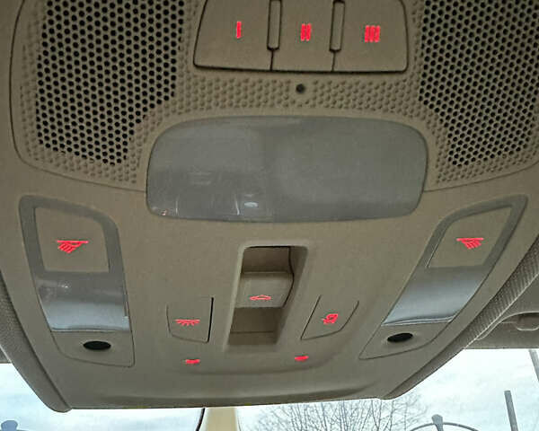 Белый Ауди А6, объемом двигателя 1.98 л и пробегом 230 тыс. км за 13200 $, фото 8 на Automoto.ua