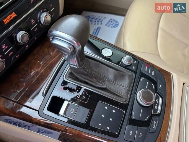 Белый Ауди А6, объемом двигателя 1.98 л и пробегом 246 тыс. км за 14000 $, фото 15 на Automoto.ua