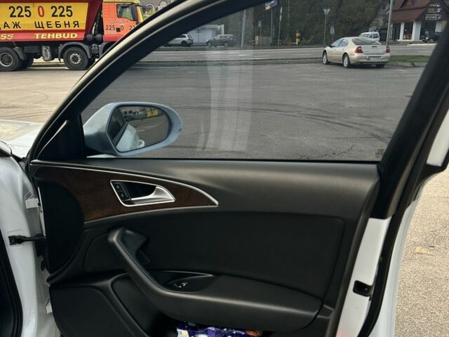 Білий Ауді А6, об'ємом двигуна 2 л та пробігом 198 тис. км за 15950 $, фото 22 на Automoto.ua