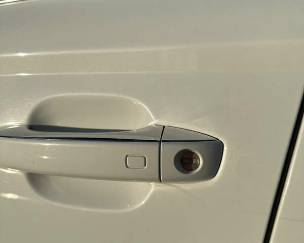 Білий Ауді А6, об'ємом двигуна 1.98 л та пробігом 113 тис. км за 14700 $, фото 18 на Automoto.ua