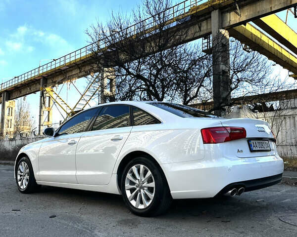 Белый Ауди А6, объемом двигателя 1.97 л и пробегом 136 тыс. км за 18500 $, фото 2 на Automoto.ua