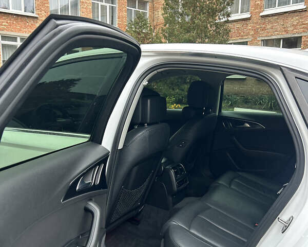 Білий Ауді А6, об'ємом двигуна 3 л та пробігом 235 тис. км за 13500 $, фото 22 на Automoto.ua