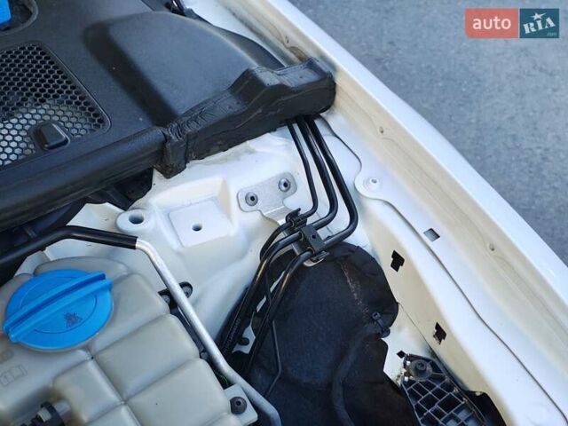Ауди А6 2013 в Ровно на Automoto.ua Белый Ауди А6, объемом двигателя 2 л и пробегом 222 тыс. км за 11750 $, фото 55 на Automoto.ua