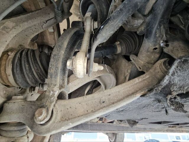 Білий Ауді А6, об'ємом двигуна 3 л та пробігом 188 тис. км за 12900 $, фото 30 на Automoto.ua