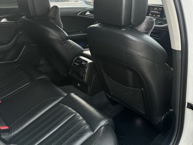 Білий Ауді А6, об'ємом двигуна 2 л та пробігом 198 тис. км за 15950 $, фото 19 на Automoto.ua