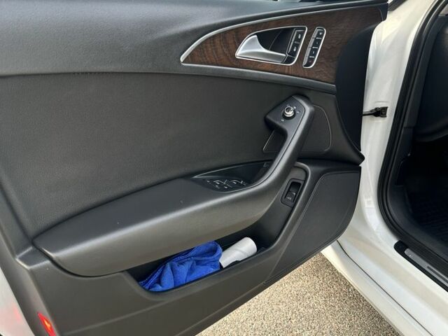 Білий Ауді А6, об'ємом двигуна 2 л та пробігом 198 тис. км за 15950 $, фото 13 на Automoto.ua