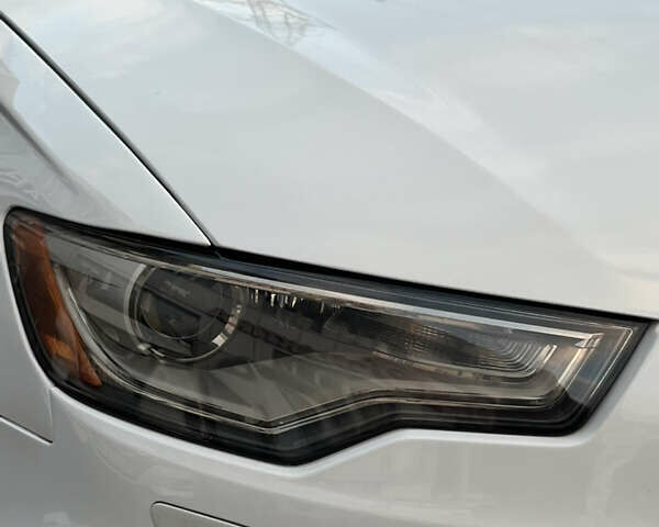 Белый Ауди А6, объемом двигателя 3 л и пробегом 165 тыс. км за 16650 $, фото 6 на Automoto.ua