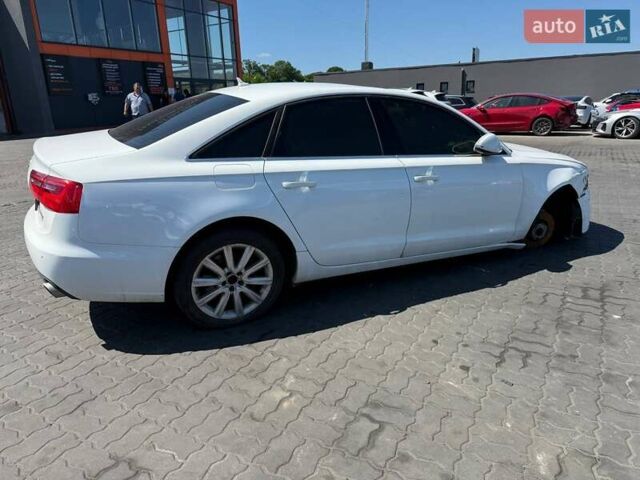 Белый Ауди А6, объемом двигателя 3 л и пробегом 188 тыс. км за 12400 $, фото 11 на Automoto.ua