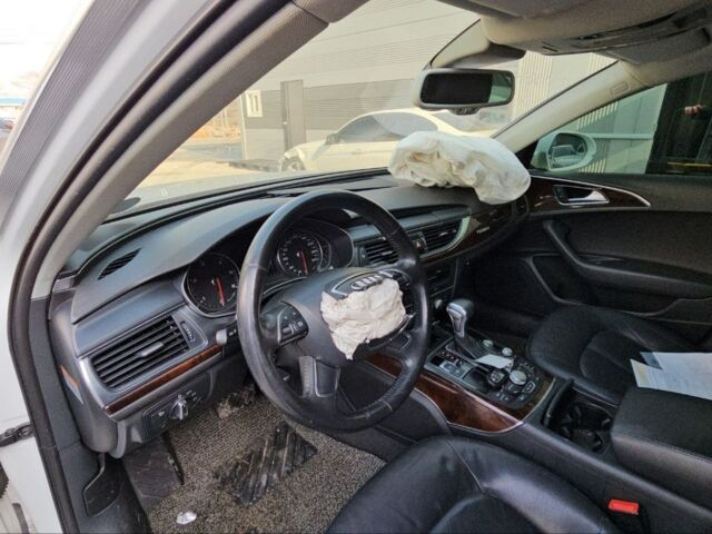 Білий Ауді А6, об'ємом двигуна 3 л та пробігом 188 тис. км за 12900 $, фото 26 на Automoto.ua