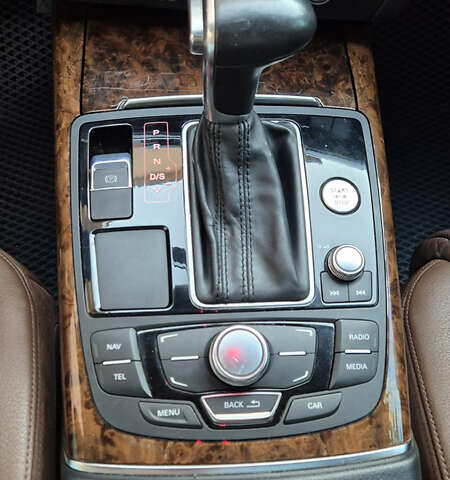 Ауди А6 2013 в Хмельницком на Automoto.ua Белый Ауди А6, объемом двигателя 3 л и пробегом 171 тыс. км за 15300 $, фото 7 на Automoto.ua