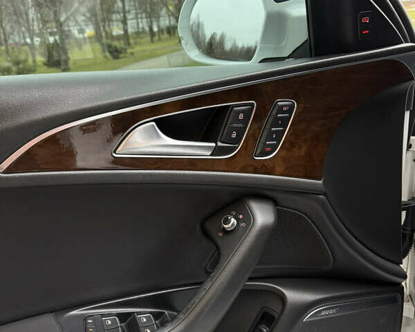 Білий Ауді А6, об'ємом двигуна 2 л та пробігом 233 тис. км за 11700 $, фото 43 на Automoto.ua