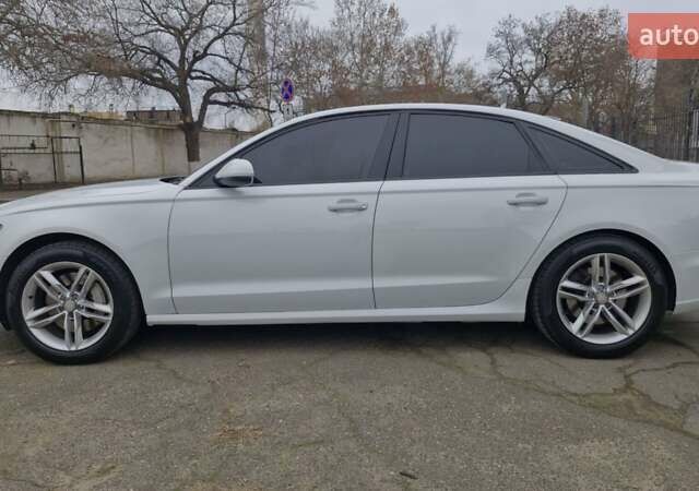 Білий Ауді А6, об'ємом двигуна 3 л та пробігом 180 тис. км за 13200 $, фото 5 на Automoto.ua