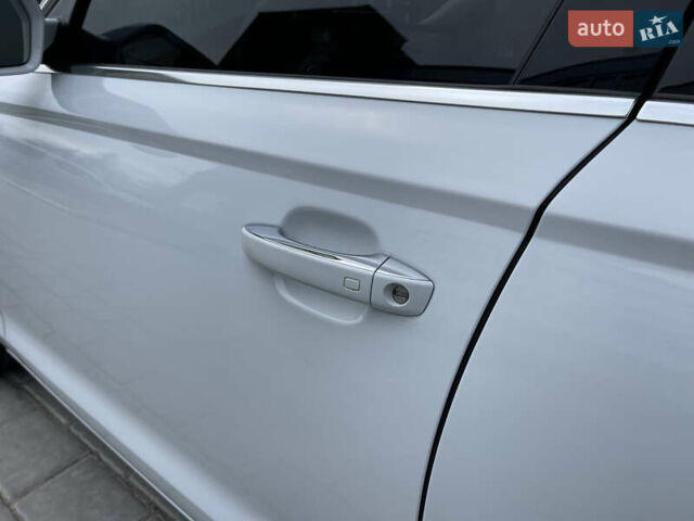 Белый Ауди А6, объемом двигателя 1.98 л и пробегом 236 тыс. км за 12800 $, фото 16 на Automoto.ua