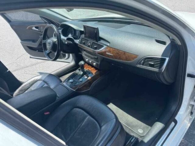 Белый Ауди А6, объемом двигателя 2 л и пробегом 129 тыс. км за 3400 $, фото 15 на Automoto.ua