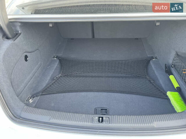 Білий Ауді А6, об'ємом двигуна 3 л та пробігом 95 тис. км за 20500 $, фото 31 на Automoto.ua