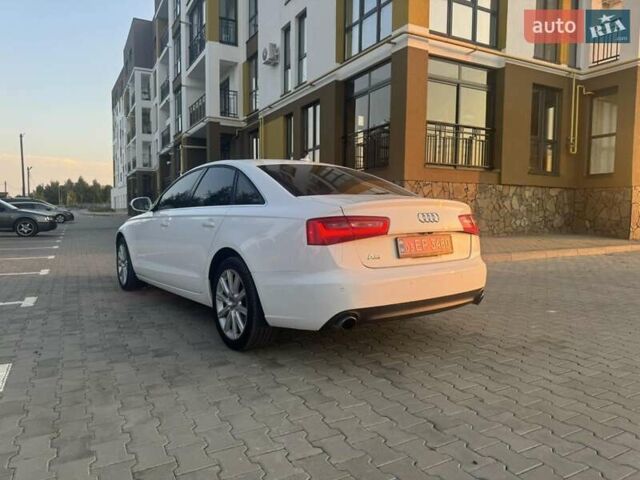 Білий Ауді А6, об'ємом двигуна 1.98 л та пробігом 263 тис. км за 12800 $, фото 6 на Automoto.ua