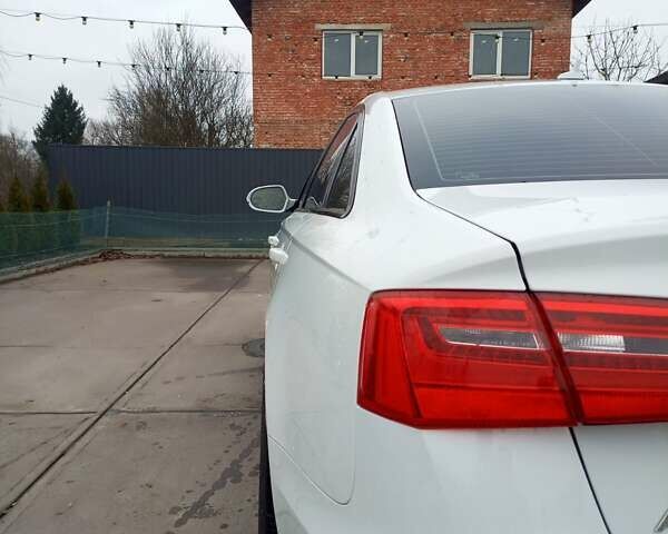 Белый Ауди А6, объемом двигателя 3 л и пробегом 199 тыс. км за 14500 $, фото 7 на Automoto.ua