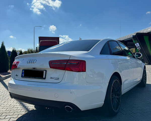 Білий Ауді А6, об'ємом двигуна 3 л та пробігом 196 тис. км за 17000 $, фото 2 на Automoto.ua